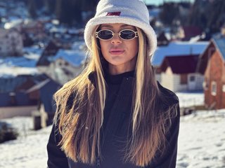 Erotikus videocsevegés Zenaidasasha