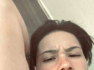 Erotikus videocsevegés zero-1308