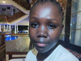 Erotikus videocsevegés Zhuubrowm