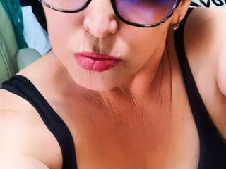 Erotikus videocsevegés Zilichka65