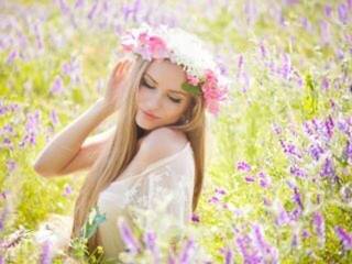 Erotikus videocsevegés ZlataRubber