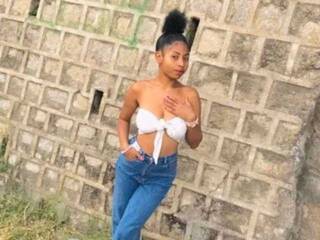 Erotikus videocsevegés Znela