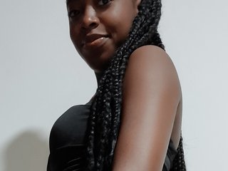 Erotikus videocsevegés zoe1saldana