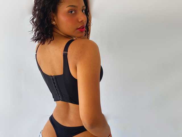 A profil fényképe zoemartin1