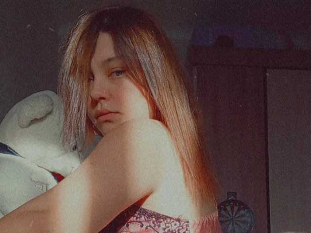 A profil fényképe PeachyAlice