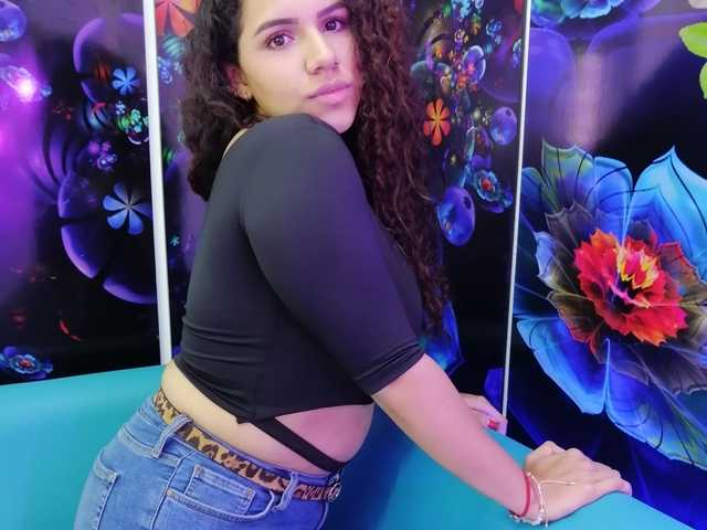 A profil fényképe ZurieLover
